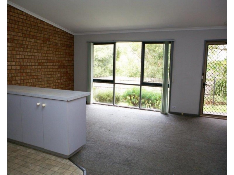 2/10 Nicholas Street, Lilydale VIC 3140