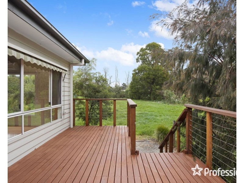 5a Rutter Avenue, Healesville VIC 3777