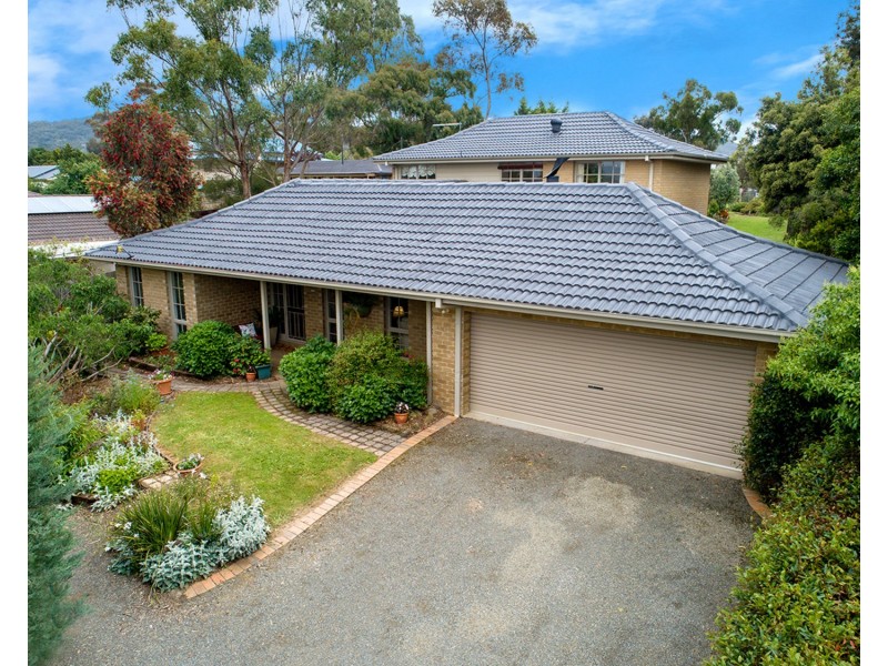 13 Frances Avenue, Yarra Glen VIC 3775