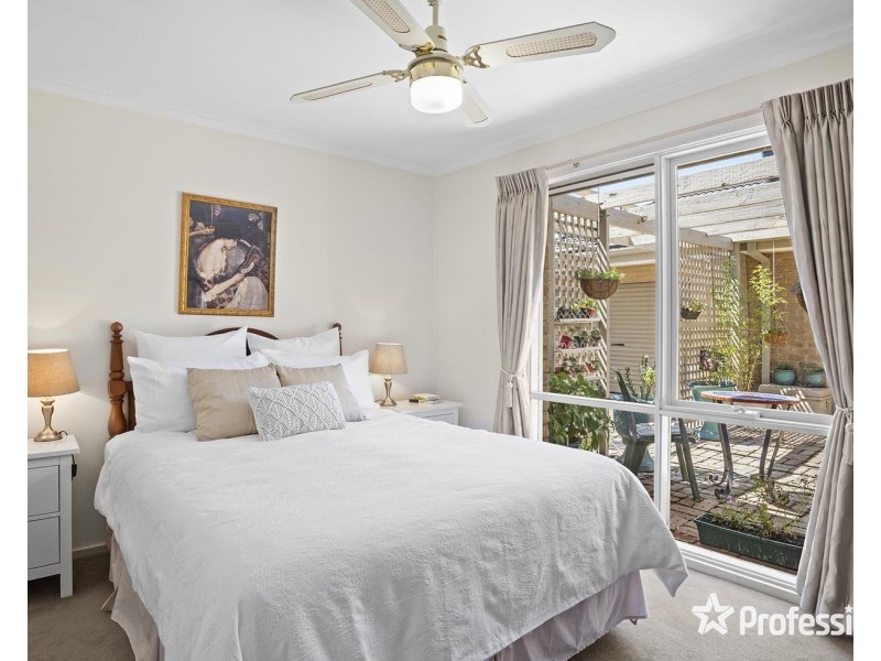 13 Frances Avenue, Yarra Glen VIC 3775