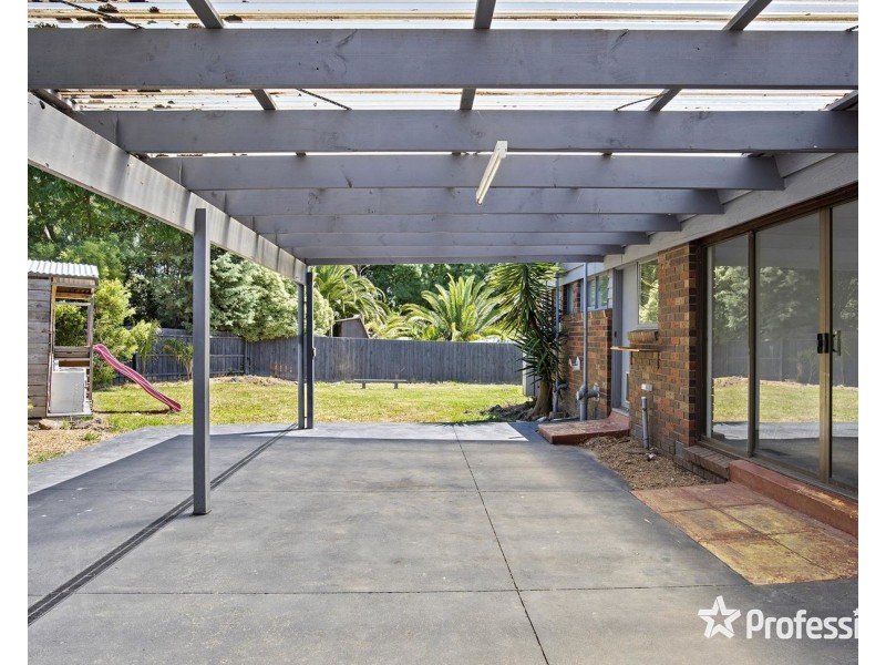 22 Fintona Court, Coldstream VIC 3770
