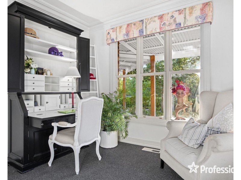 18 Frances Avenue, Yarra Glen VIC 3775