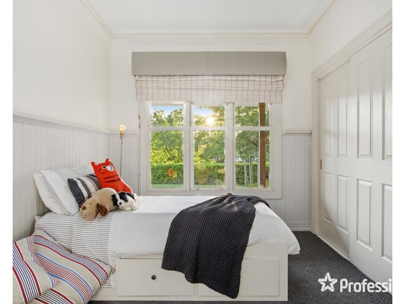 18 Frances Avenue, Yarra Glen VIC 3775