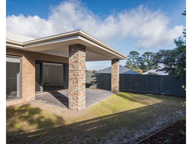 1/6 Cherylnne Crescent, Kilsyth VIC 3137