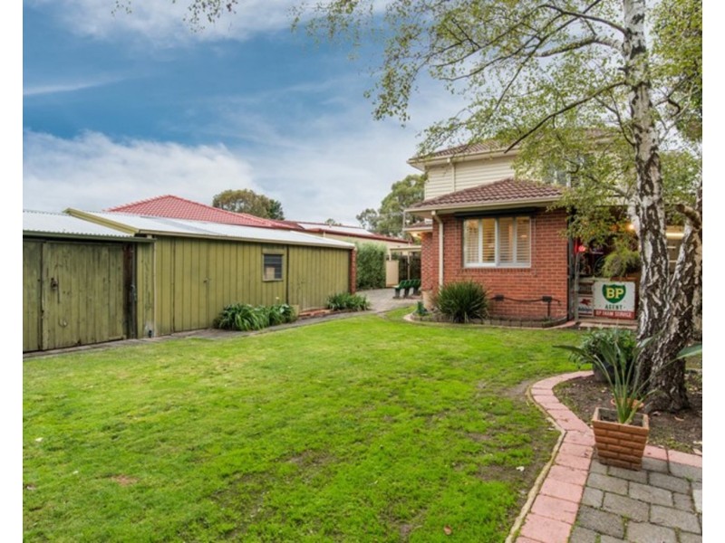 17 Anthony Drive, Chirnside Park VIC 3116