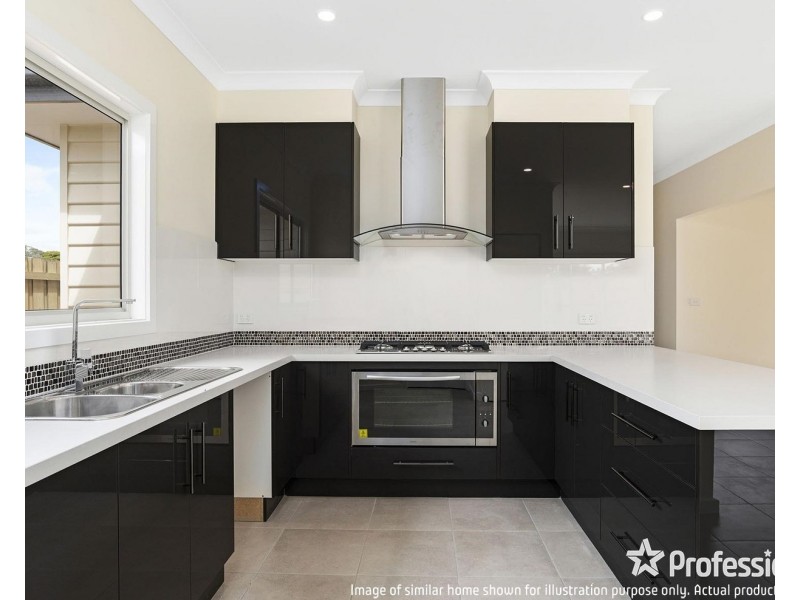 2B Irvine Crescent, Yarra Glen VIC 3775