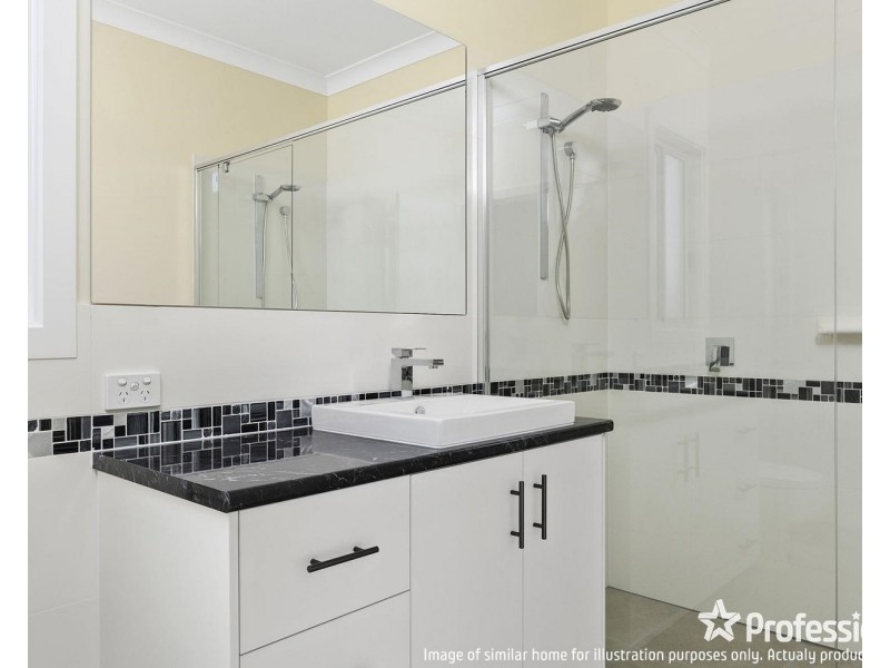 2B Irvine Crescent, Yarra Glen VIC 3775