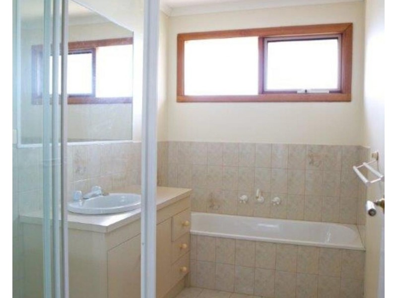 4 Liberty Avenue, Rowville VIC 3178