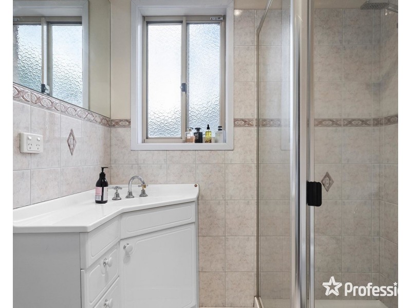 63 Lakeview Drive, Lilydale VIC 3140