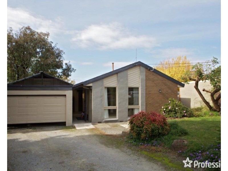 48 Parkvalley Drive, Chirnside Park VIC 3116