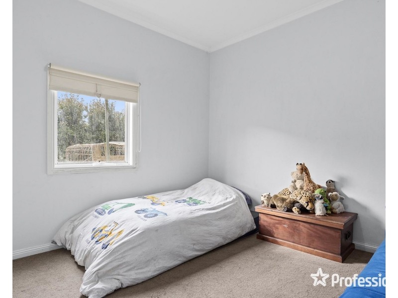 1948 Melba Highway, Dixons Creek VIC 3775