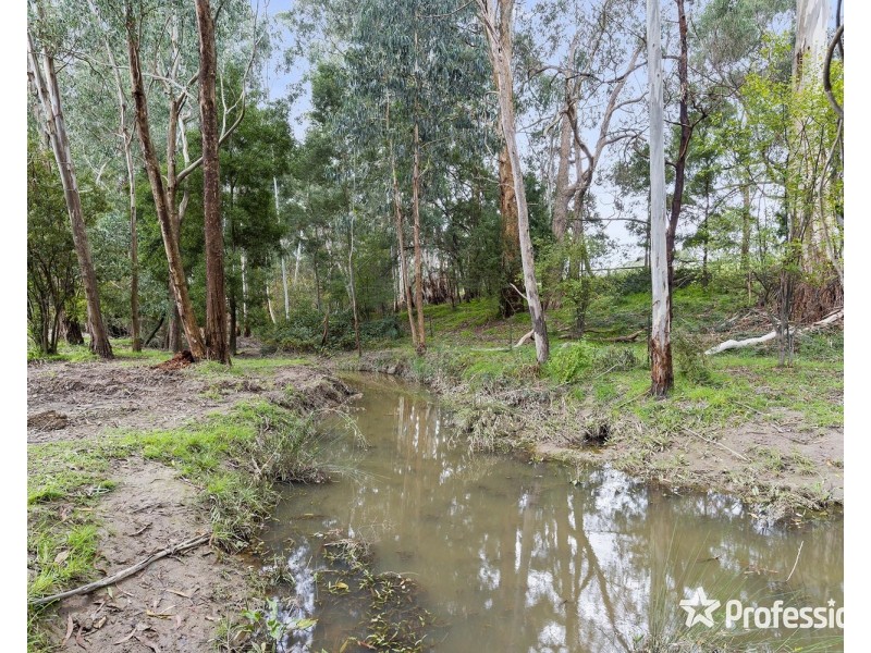1948 Melba Highway, Dixons Creek VIC 3775