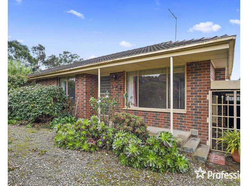 12 McFadzean Street, Coldstream VIC 3770