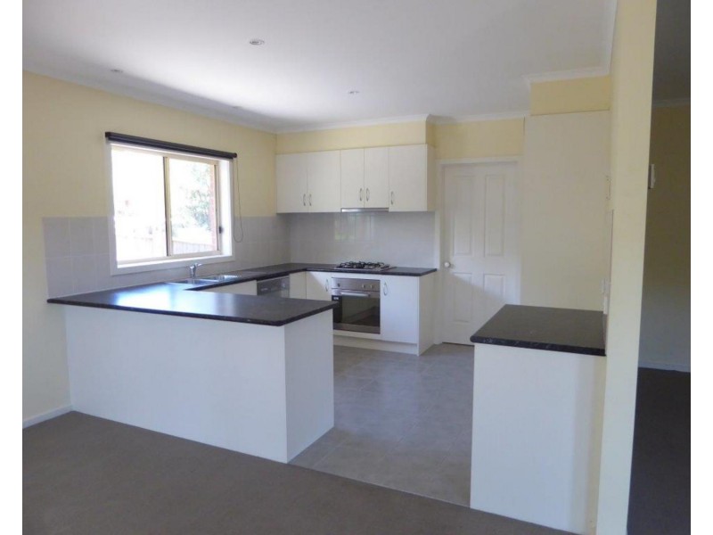 5/7 Elamo Road, Healesville VIC 3777