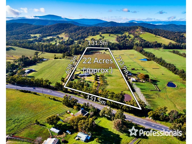 1952 Melba Highway, Dixons Creek VIC 3775