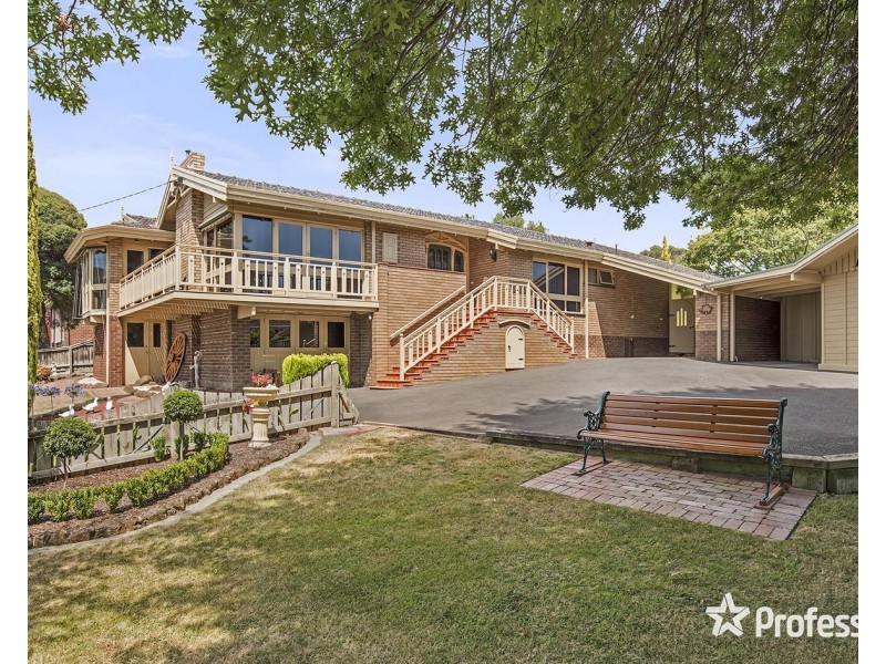 37 Roseman Road, Chirnside Park VIC 3116