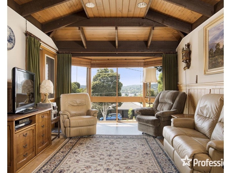 37 Roseman Road, Chirnside Park VIC 3116