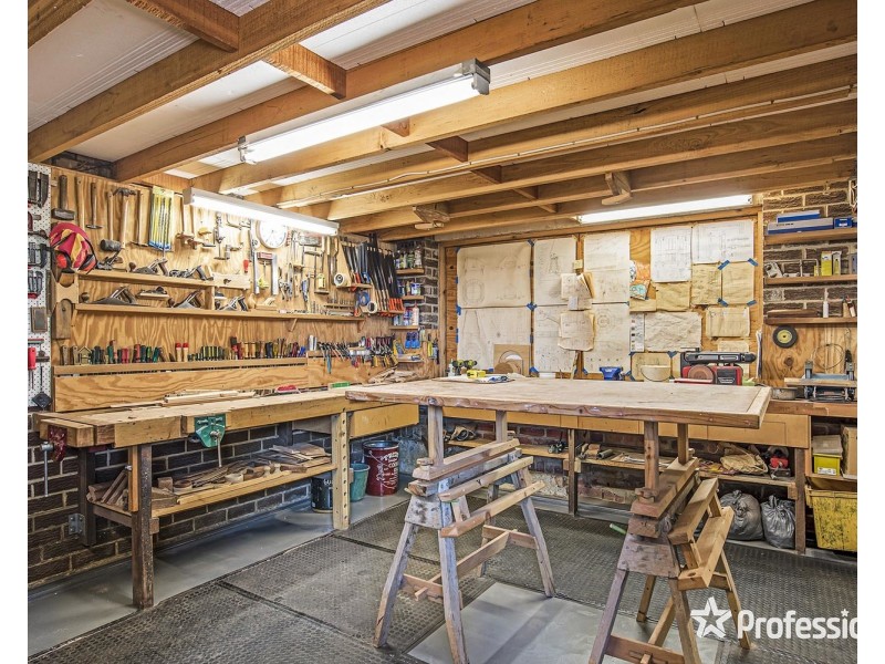 37 Roseman Road, Chirnside Park VIC 3116