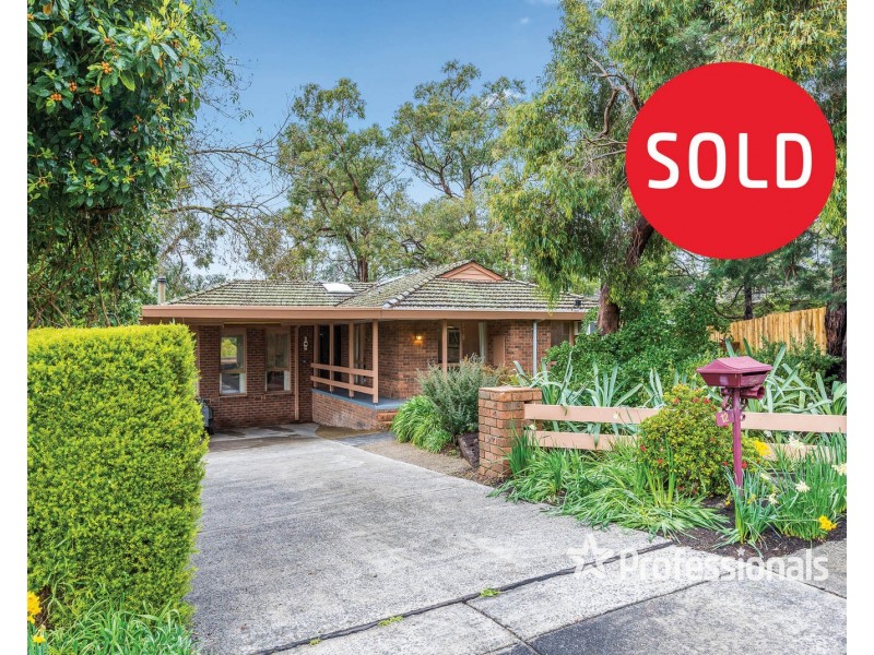 12 Olinda Road, Mount Evelyn VIC 3796