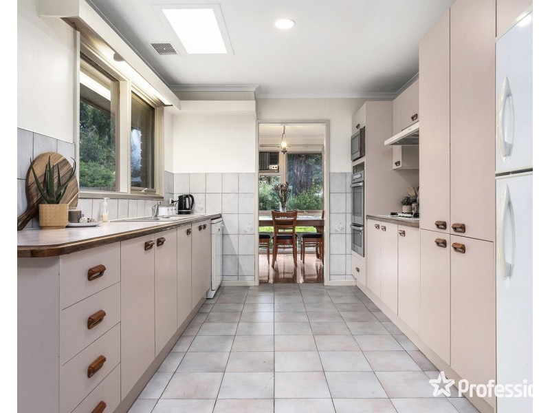 12 Olinda Road, Mount Evelyn VIC 3796