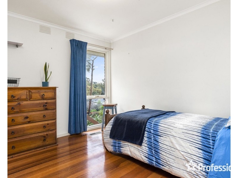 12 Olinda Road, Mount Evelyn VIC 3796