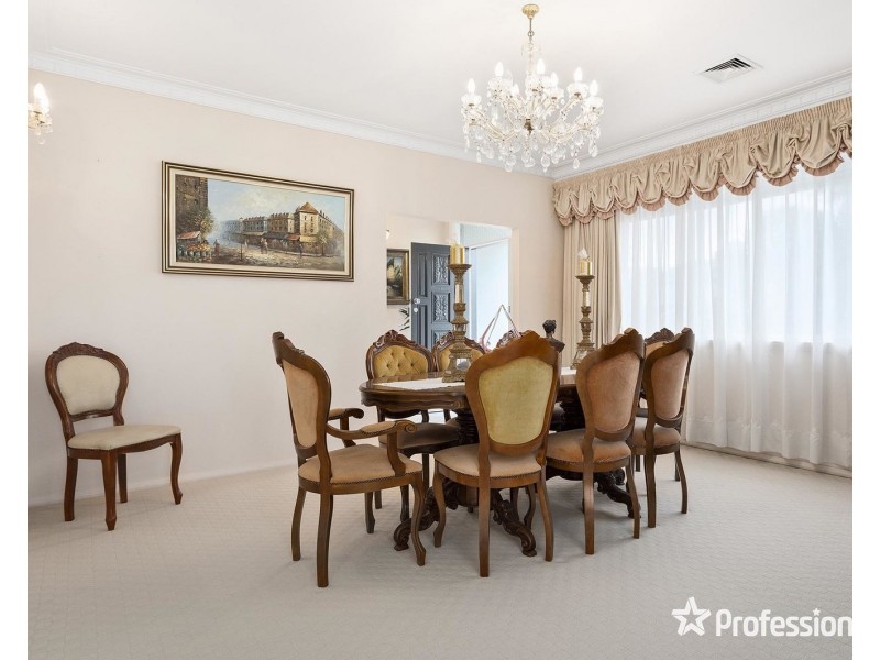 17 Service Road, Blackburn VIC 3130