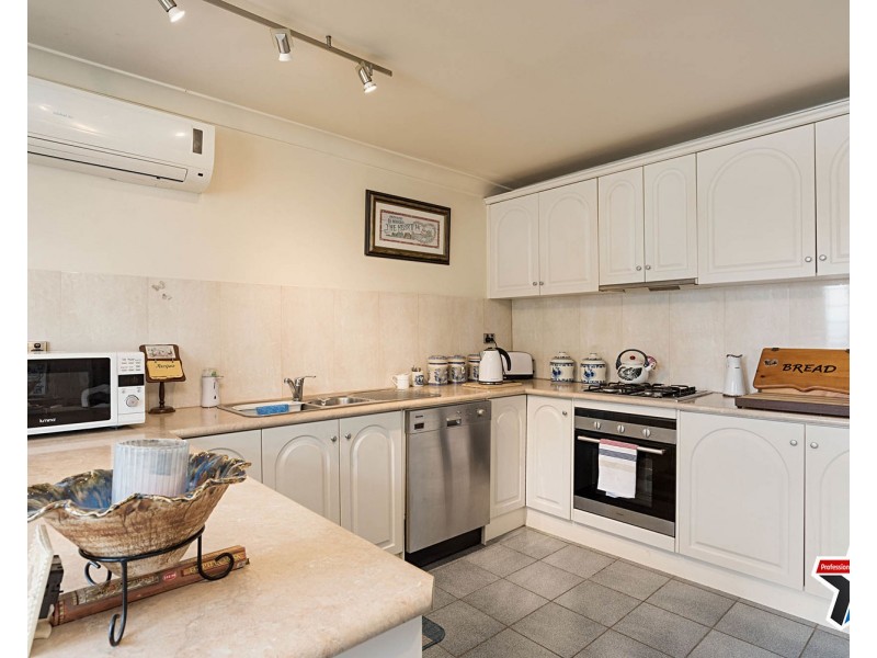 90 Bell Street, Yarra Glen VIC 3775