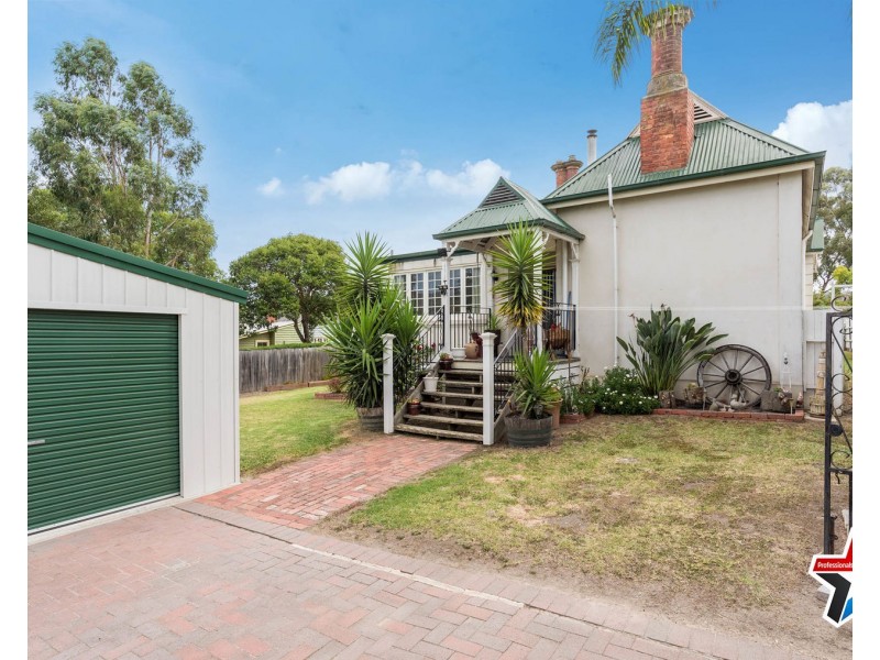 90 Bell Street, Yarra Glen VIC 3775