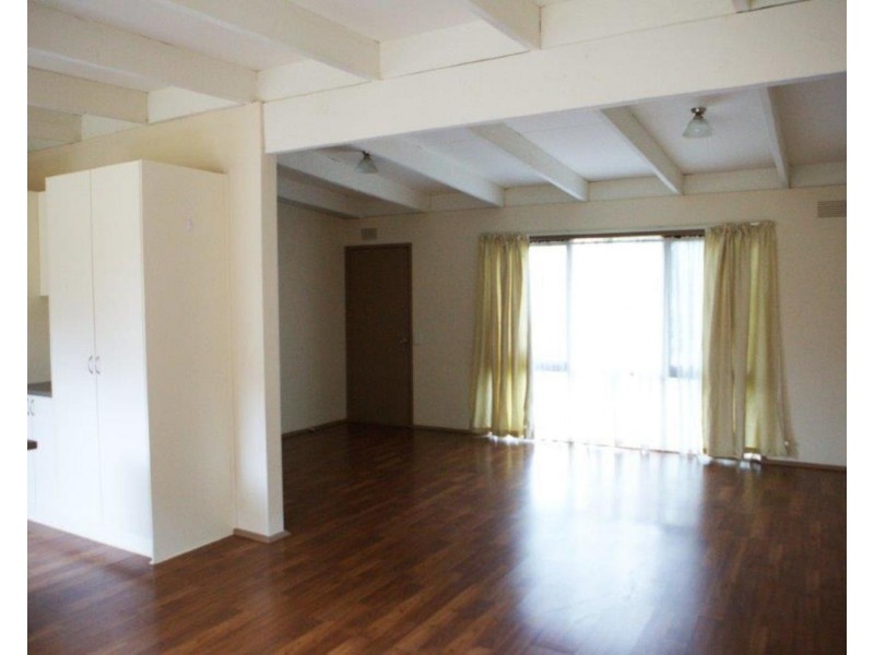 27 Switchback Road, Chirnside Park VIC 3116