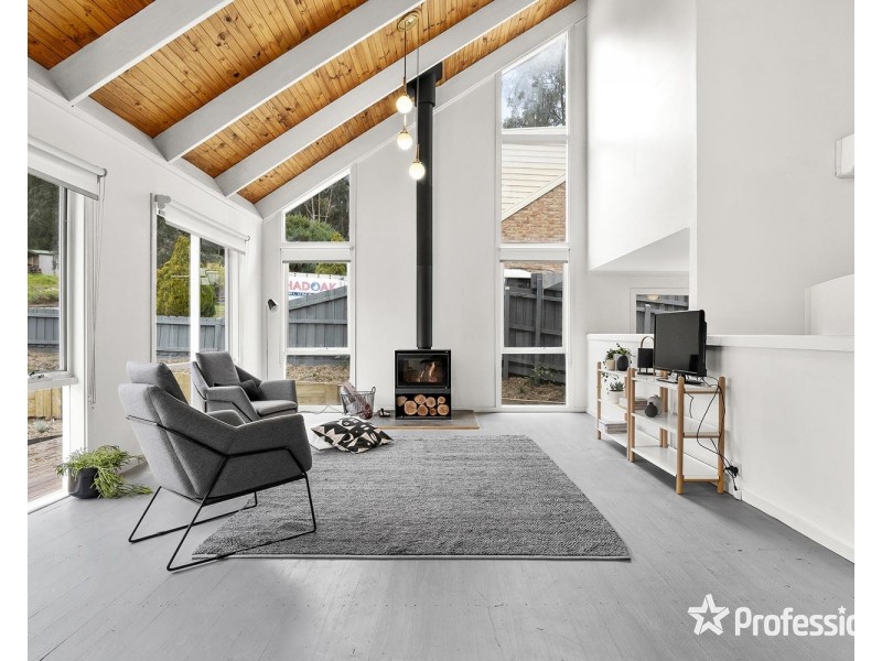 40 Stringybark Boulevard, Mount Evelyn VIC 3796