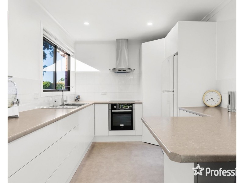 1/48 Newman Road, Mooroolbark VIC 3138