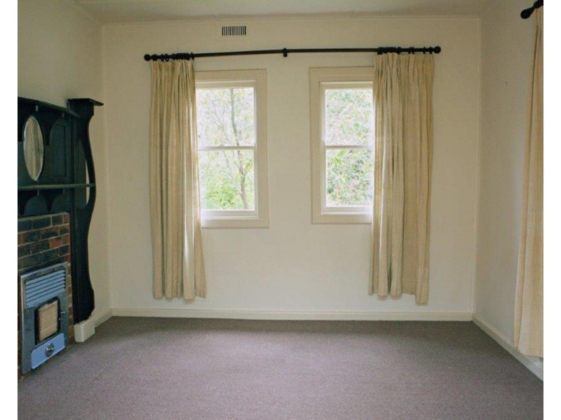 32 Inverness Road, Montrose VIC 3765