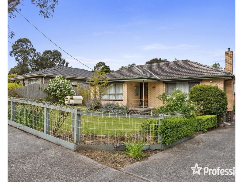 1/93 Lusher Road, Croydon VIC 3136