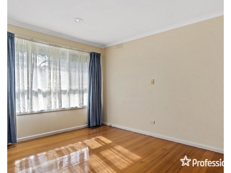 1/93 Lusher Road, Croydon VIC 3136