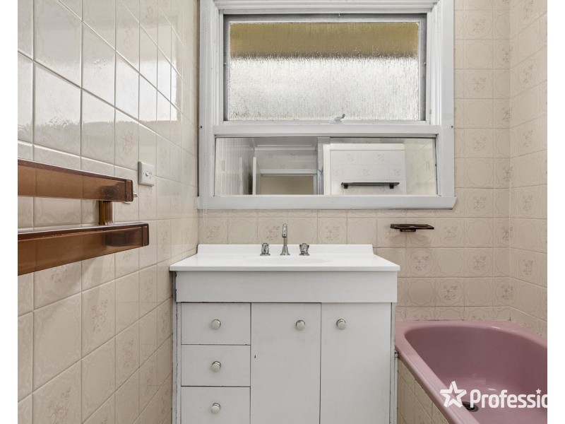 1/93 Lusher Road, Croydon VIC 3136