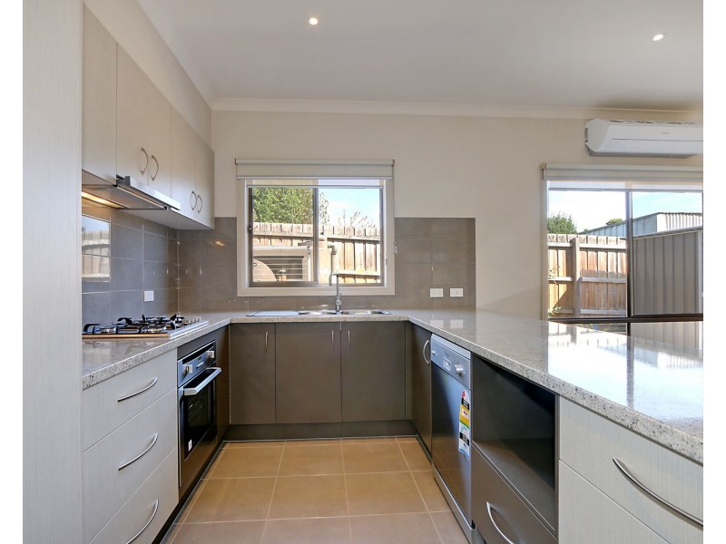 15 Gladstone Street, Lilydale VIC 3140