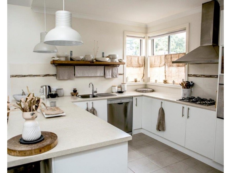 2/68 Birmingham Road, Mount Evelyn VIC 3796