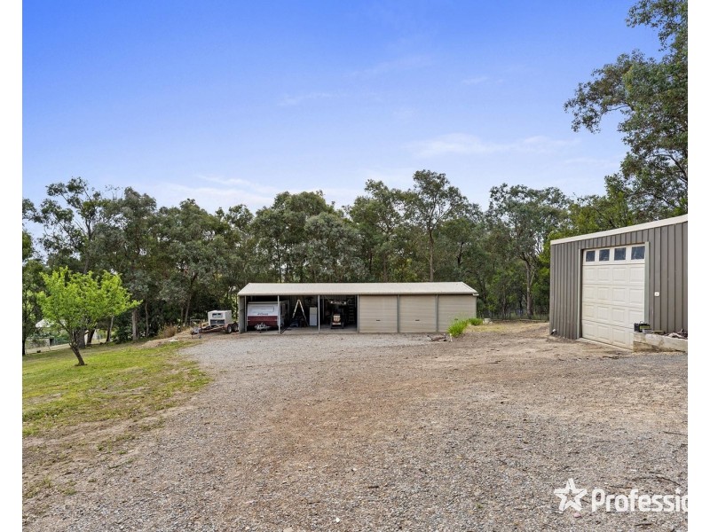 167-171 Jumping Creek Road, Wonga Park VIC 3115