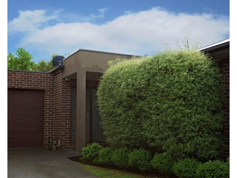 4/3 Pope Court, Mooroolbark VIC 3138