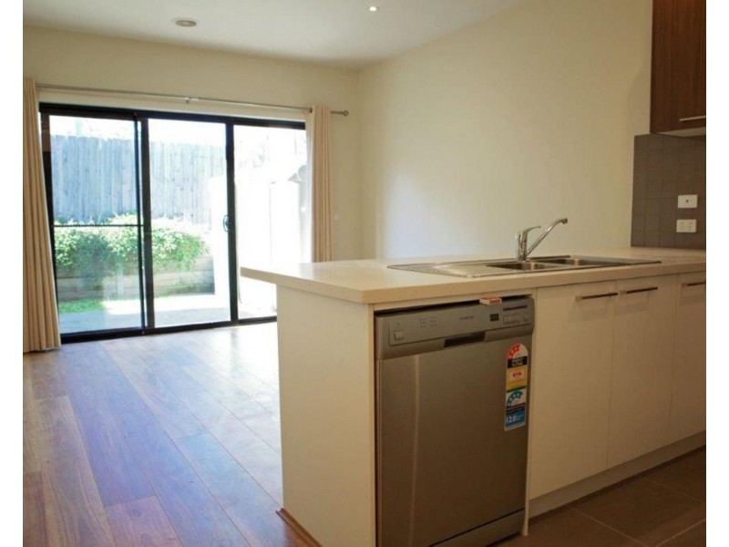 4/3 Pope Court, Mooroolbark VIC 3138