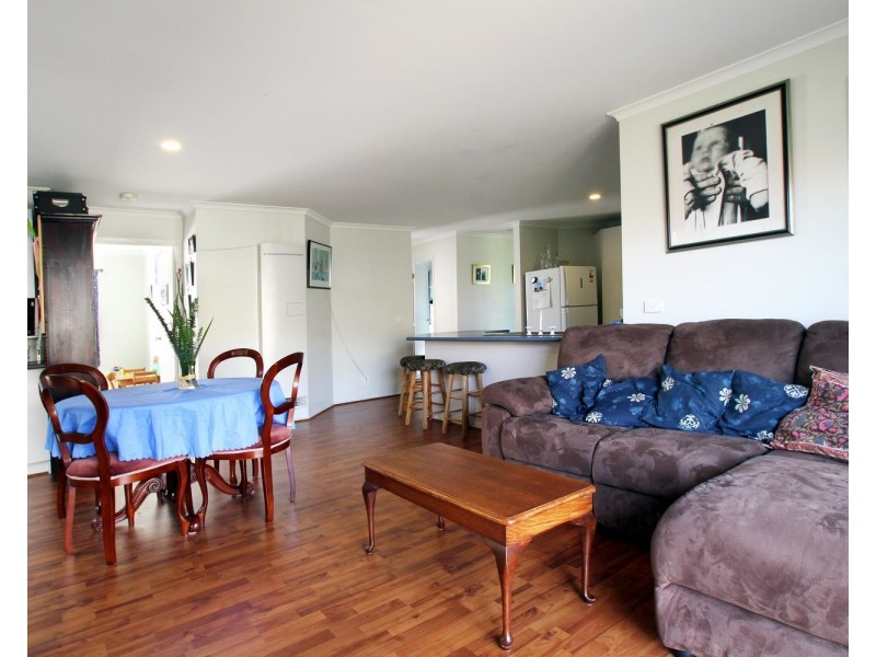 16 Snowgum Drive, Kilsyth VIC 3137