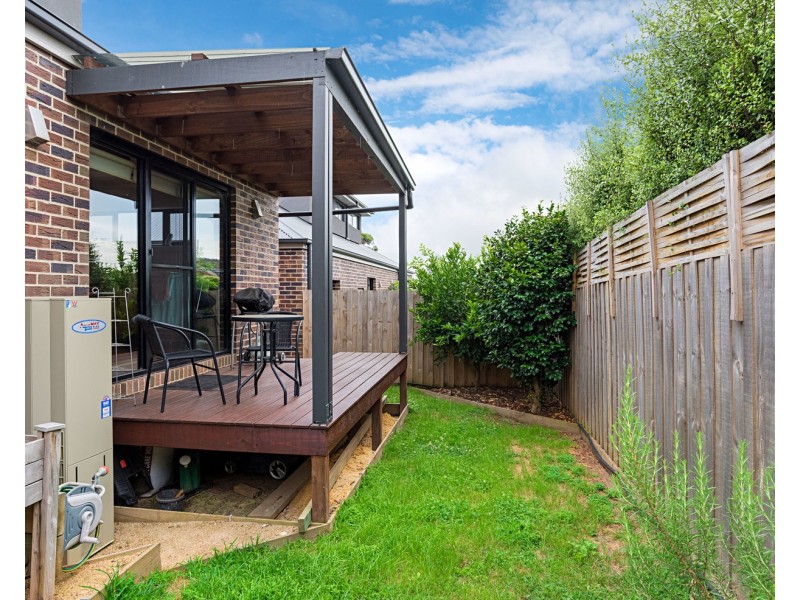 4/367 Clegg Road, Wandin North VIC 3139