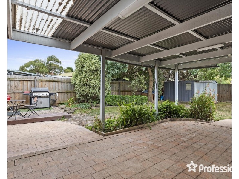 2 Lia Court, Yarra Glen VIC 3775