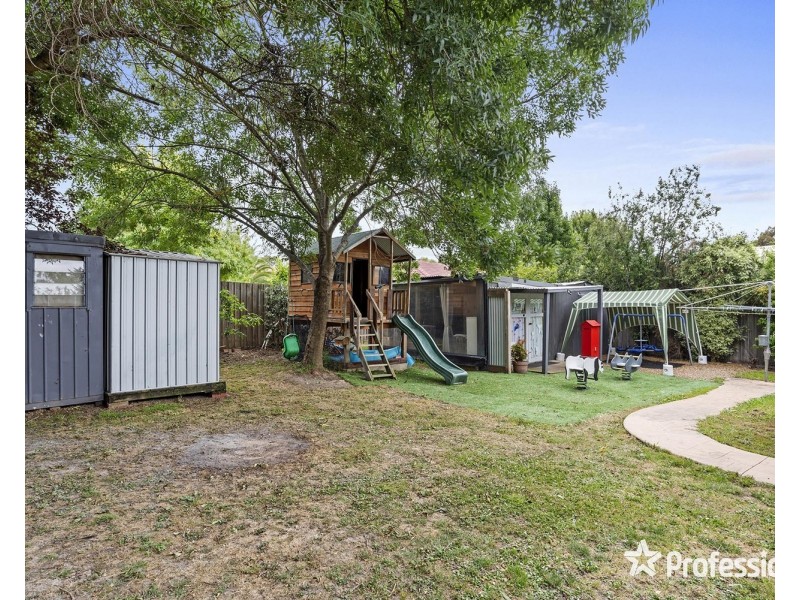 2 Lia Court, Yarra Glen VIC 3775