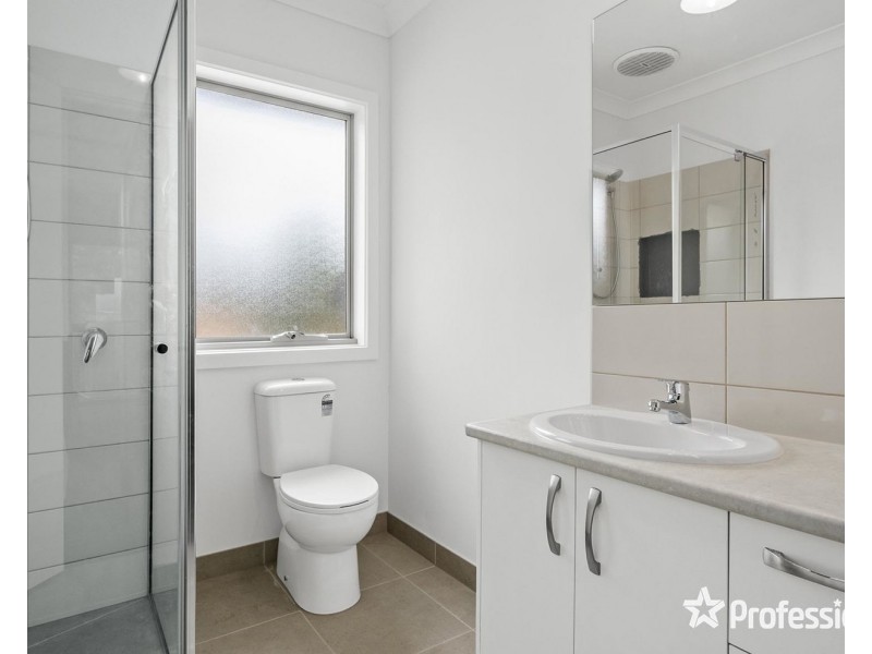 63a Lancaster Road, Mooroolbark VIC 3138