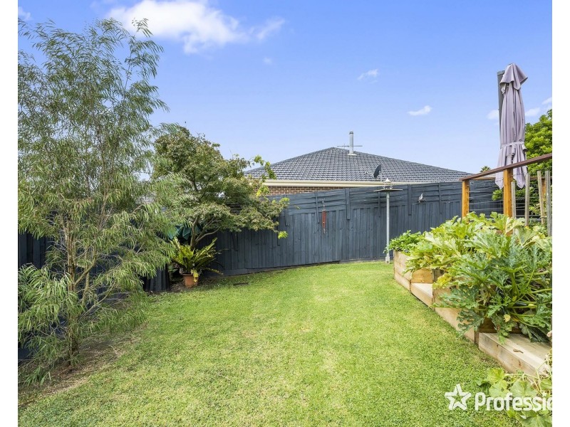 46 Clearwater Drive, Lilydale VIC 3140