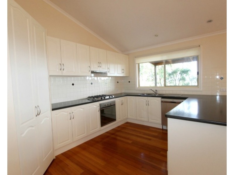 39 Bastow Road, Lilydale VIC 3140