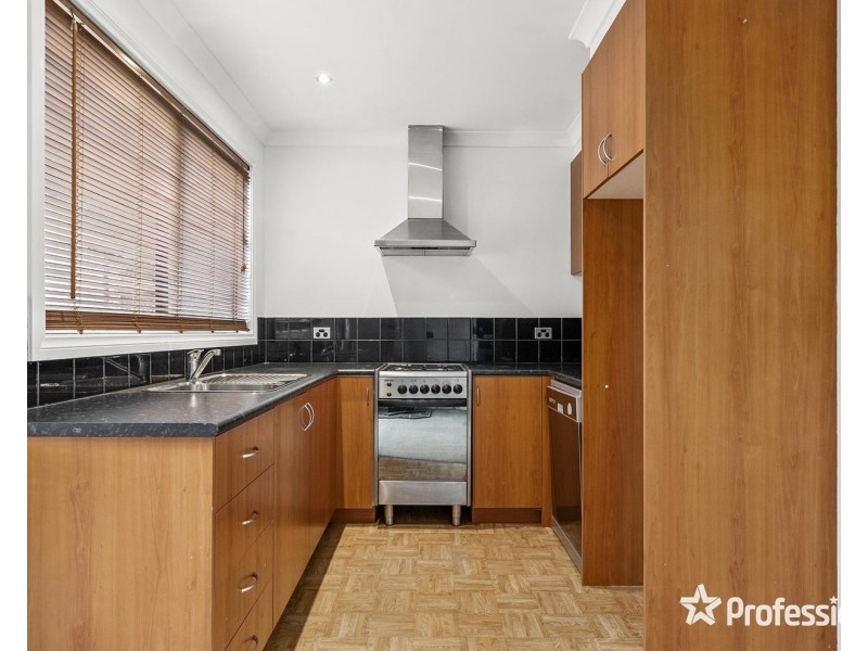 9A Edmond Crescent, Wandin North VIC 3139