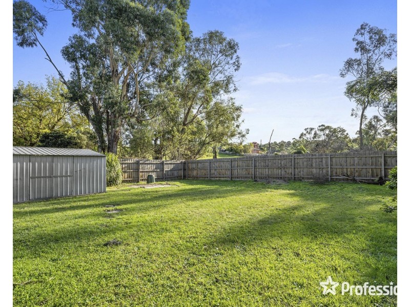 101 Carronvale Road, Mooroolbark VIC 3138