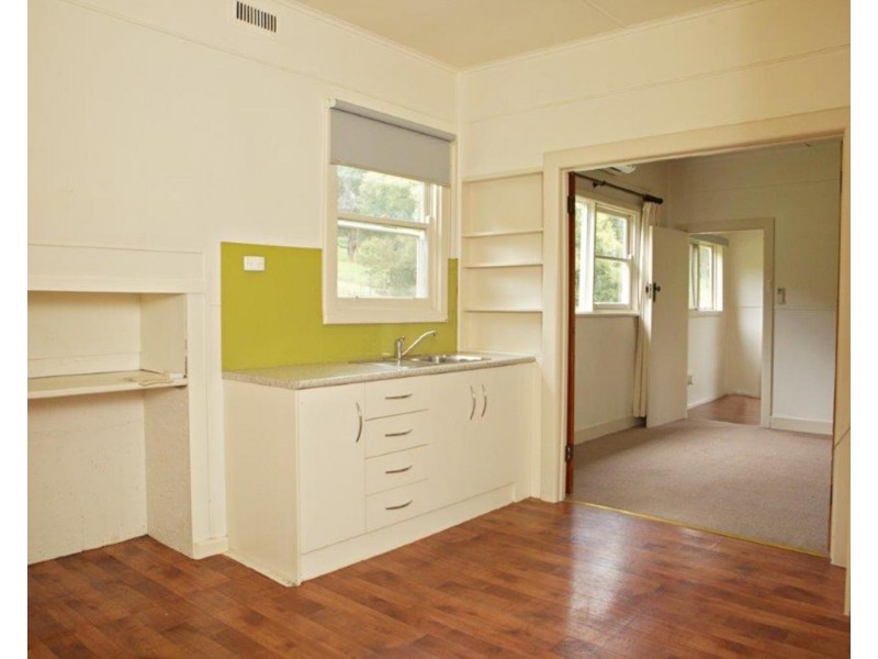 32 Inverness Road, Montrose VIC 3765